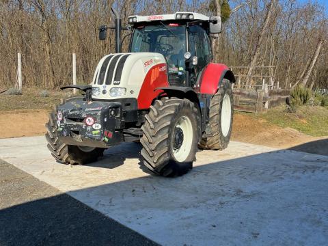 Steyr CVT6150 kevés üzemórával,  megkímélt állapotban eladó