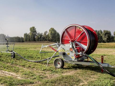 RM 63 / 300 típusú öntöződob,  560 GX széria