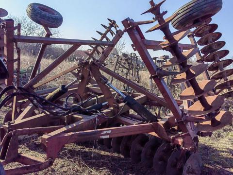 Eladó IH tárcsa Eladó IH tárcsa