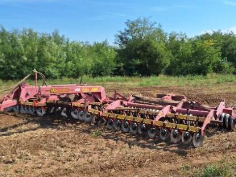 Väderstad Carrier 820