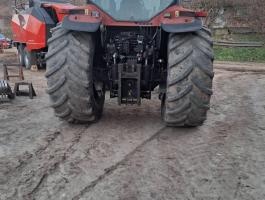 New holland G210