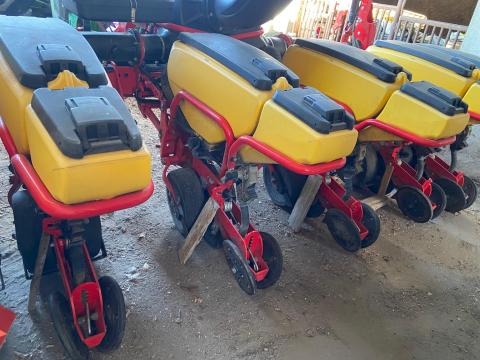 Vadersstad Tempo 6 szemenkénti vetőgép Vadersstad Tempo 6 szemenkénti vetőgép