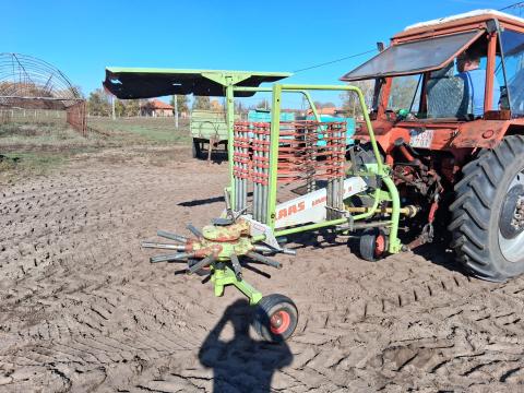 Claas Liner 350 S kivehető karos gardános rendsodró rendképző Claas Liner 350 S kivehető karos gardános rendsodró rendképző