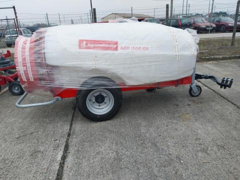 AGP 1500 Axi vontatott permetezőgép elektromos szakaszolással, készletről AGP 1500 Axi vontatott permetezőgép elektromos szakaszolással, készletről