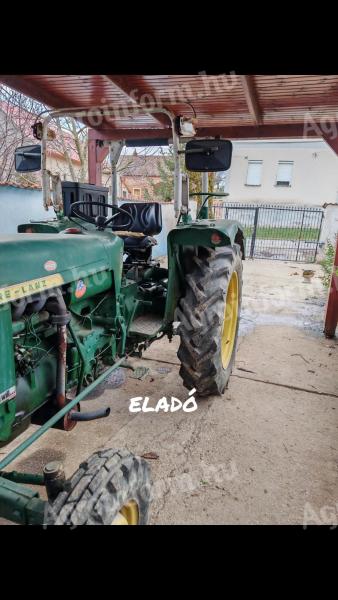 Eladó John Deere 