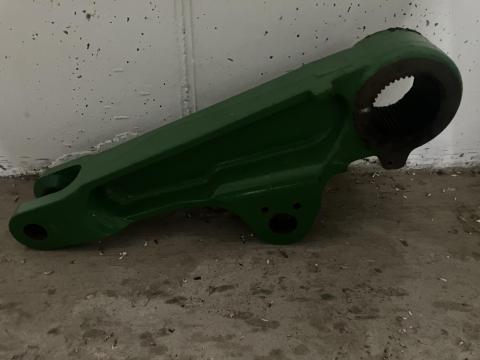 JD 8000 emelőkar,  jobb R560938 JD 8000 emelőkar,  jobb R560938