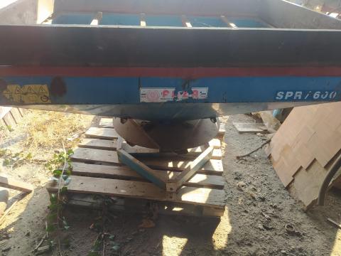 Faza SPR600 műtrágyaszóró Faza SPR600 műtrágyaszóró