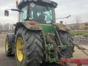 John Deere 8335R