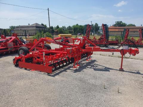 OPaLL-AGRI Saturn IV 4S magágykészítő kompaktor OPaLL-AGRI Saturn IV 4S magágykészítő kompaktor