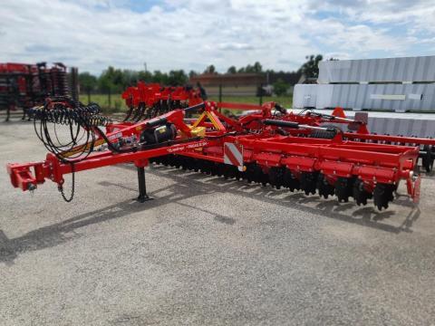 OPaLL-AGRI Pegas II 6m-es félig függesztett rövid tárcsa OPaLL-AGRI Pegas II 6m-es félig függesztett rövid tárcsa