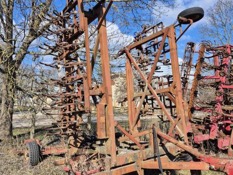 Eladó 8 méteres kombinátor