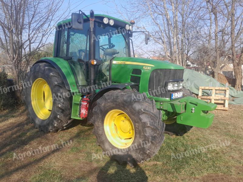 John Deere 6230, MTZ