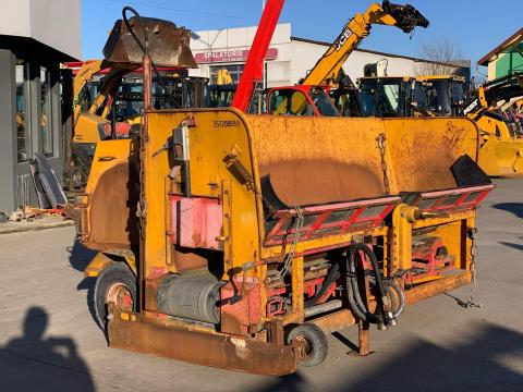 BM Brande RBU2550H vontatott padkafiniser BM Brande RBU2550H vontatott padkafiniser