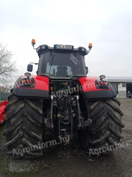 Massey Ferguson 8690