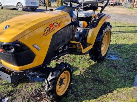 Force kis traktor Force kis traktor