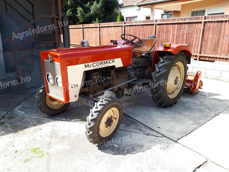 Mccormick 434 traktor