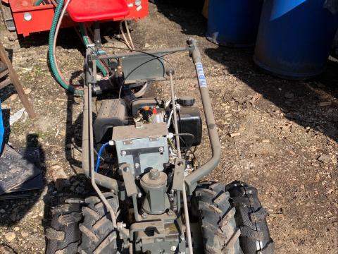 MF70 kistraktor MF70 kistraktor