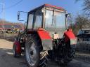 MTZ 82.1 BlackBull Homlokrakodóval,  bálalifttel