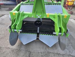 Bomet UPUS Z656/3 burgonya- vagy hagymaszeddő