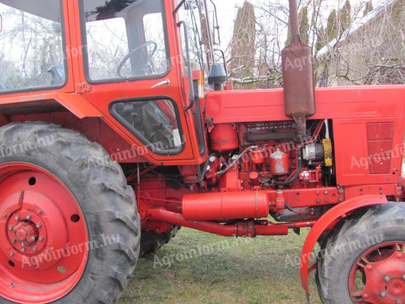 MTZ 552E traktor eladó