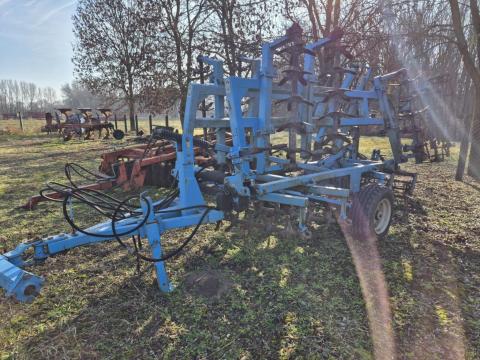 Omikron, 4 m ásóborona tulajdonostól Omikron, 4 m ásóborona tulajdonostól