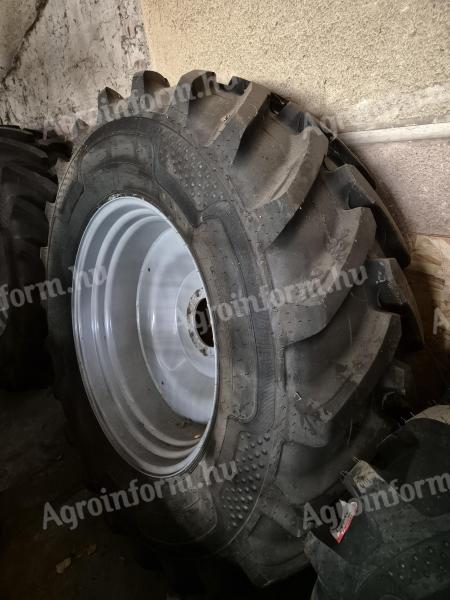 520/85R38