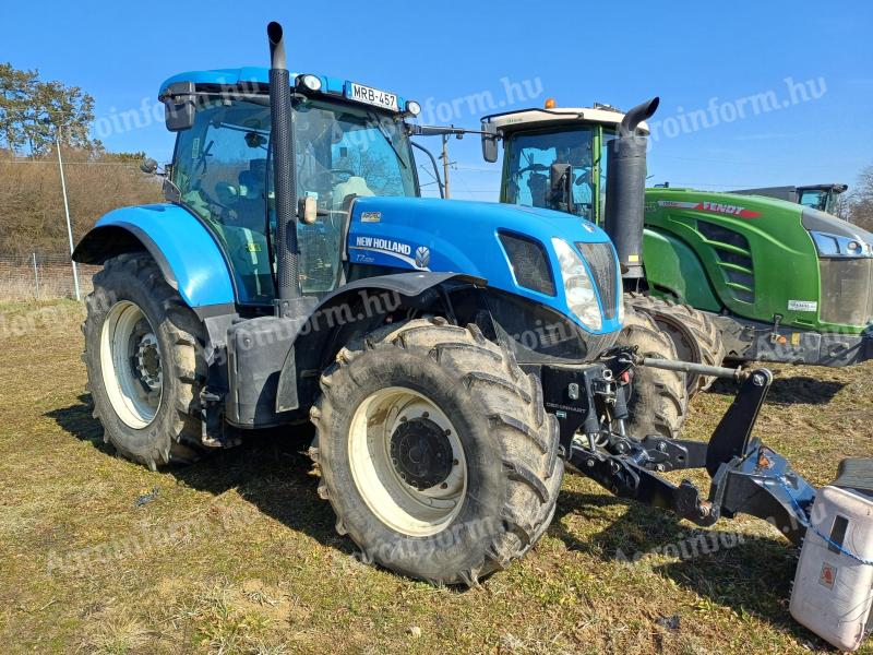 New Holland T7.220