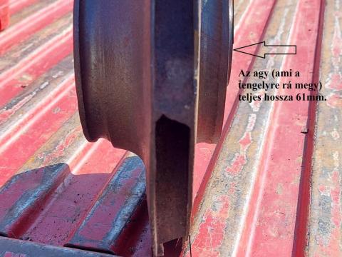 Bauer Famos járkerék