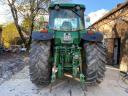 John Deere 8320