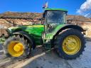 John Deere 8320