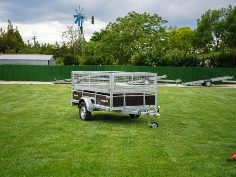 Új rácsos Vesta F 250 utánfutó rendszámmal csak 742.000 Ft Új rácsos Vesta F 250 utánfutó rendszámmal csak 742.000 Ft