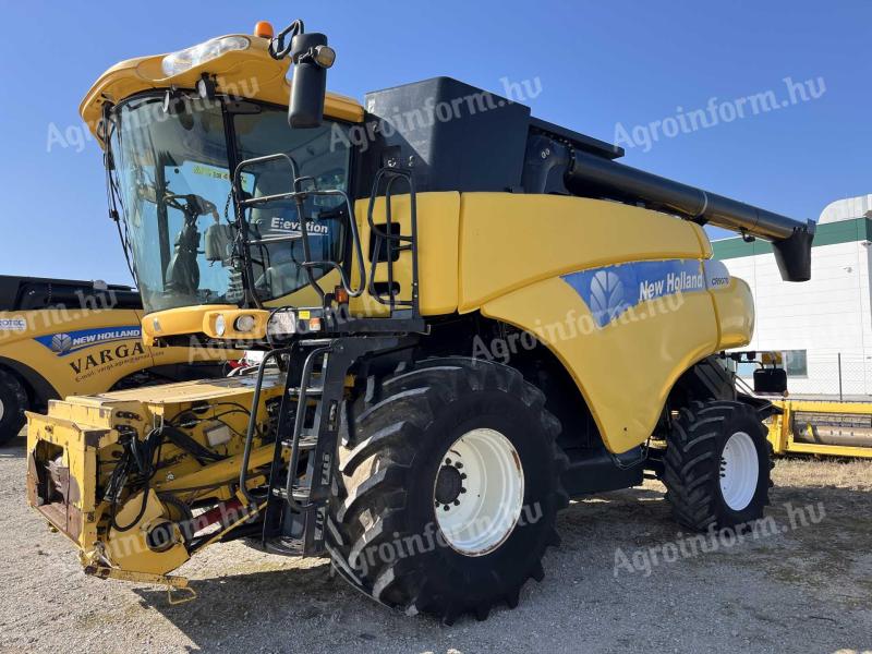 NEW HOLLAND CR9070 ELEVATION