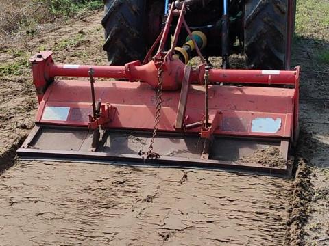 UTB 445 Universal UTB 445 Universal