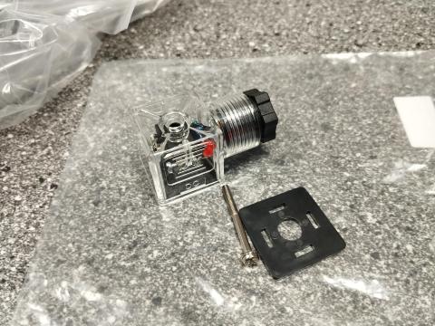 Mágnesszelep csatlakozó LED-diódával 12-24 V DC Mágnesszelep csatlakozó LED-diódával 12-24 V DC