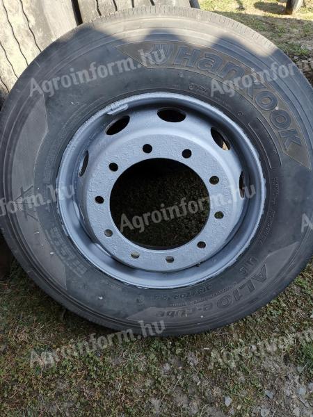 315/70 R22,5 Hankook kormányzott gumi + felni