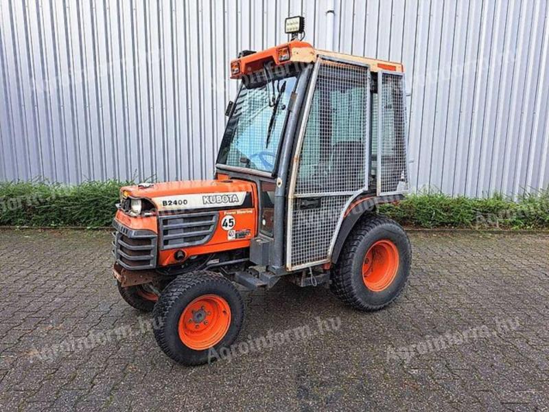 Kubota B2400