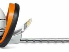 STIHL HSE 71 elektromos sövénynyíró 600 mm,  600 W