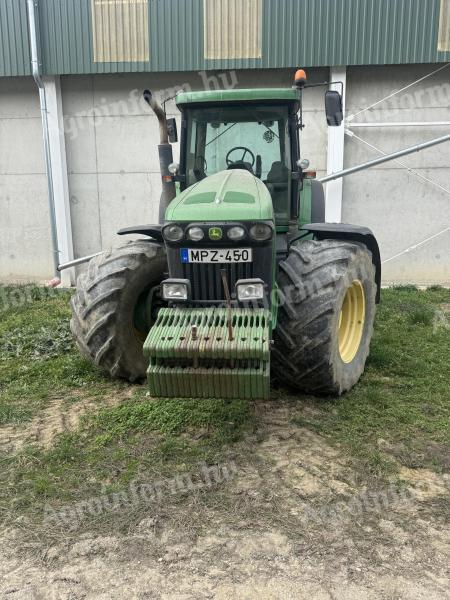 John Deere 8320