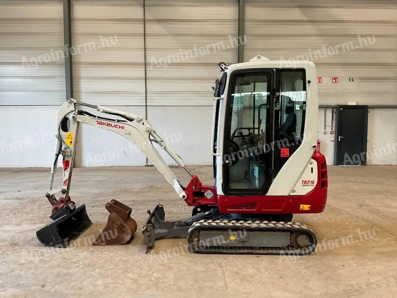 Takeuchi TB 216 Mini Kotró / 2015 / 1 832 üzemóra / Lízing 20%-tól