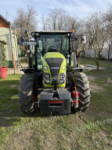 Claas Arion 420