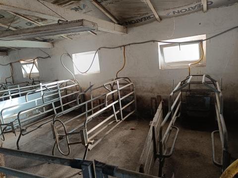 Sertéstelepi gépek és eszközök eladók! Sertéstelepi gépek és eszközök eladók!