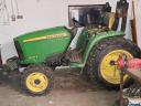 John Deere 3036E összkerekes,  900 üzemórás