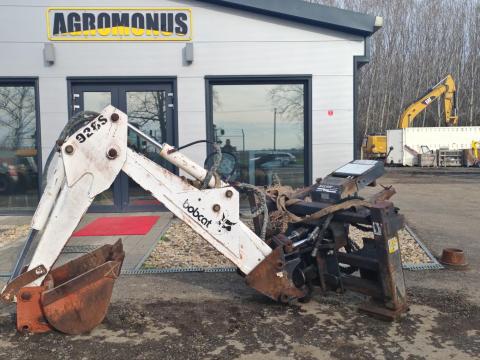 Bobcat 928S árokásó adapter Bobcat 928S árokásó adapter