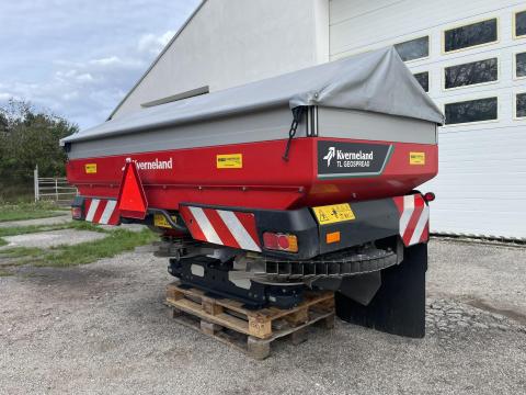 Rozmetadlo minerálnych hnojív Kverneland TL 1500 GEOSPREAD ISO-BUS Rozmetadlo minerálnych hnojív Kverneland TL 1500 GEOSPREAD ISO-BUS