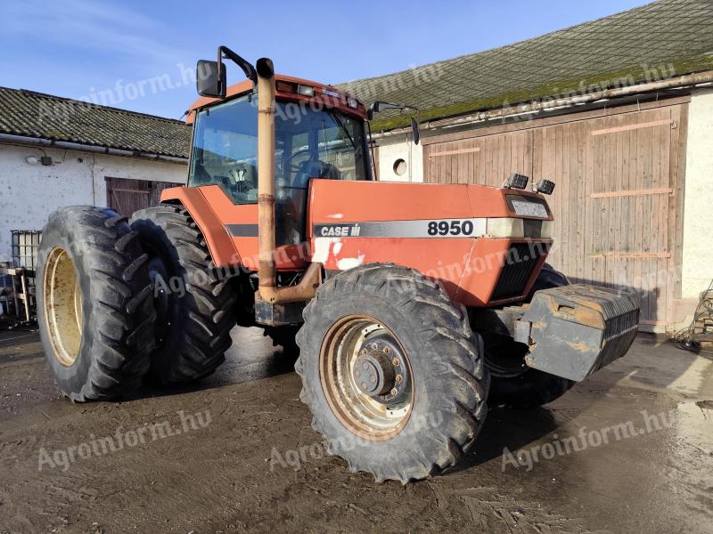 Case-IH Magnum 8950