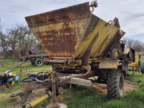 Tornado 5 TM műtrágyaszóró Tornado 5 TM műtrágyaszóró