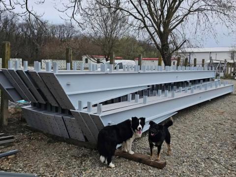 Istálló Szénatároló Csarnok váz acélszerkezet Istálló Szénatároló Csarnok váz acélszerkezet