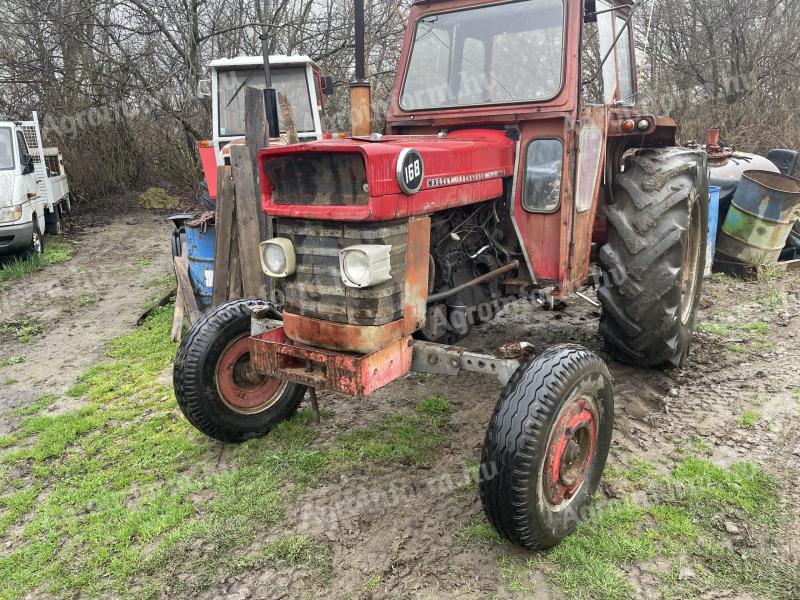 Massey Ferguson 168, motorhibás