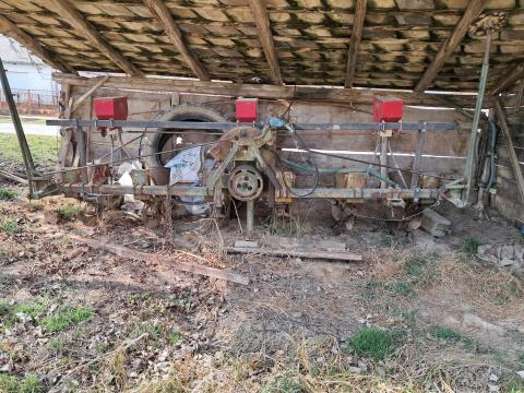 SPC 6-soros vetőgép SPC 6-soros vetőgép