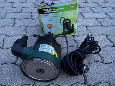 Búvárszivattyú 400 W - 7000 L/óra,  laposszívó szivattyú * Gardena FS 7000 S * Búvárszivattyú 400 W - 7000 L/óra,  laposszívó szivattyú * Gardena FS 7000 S *